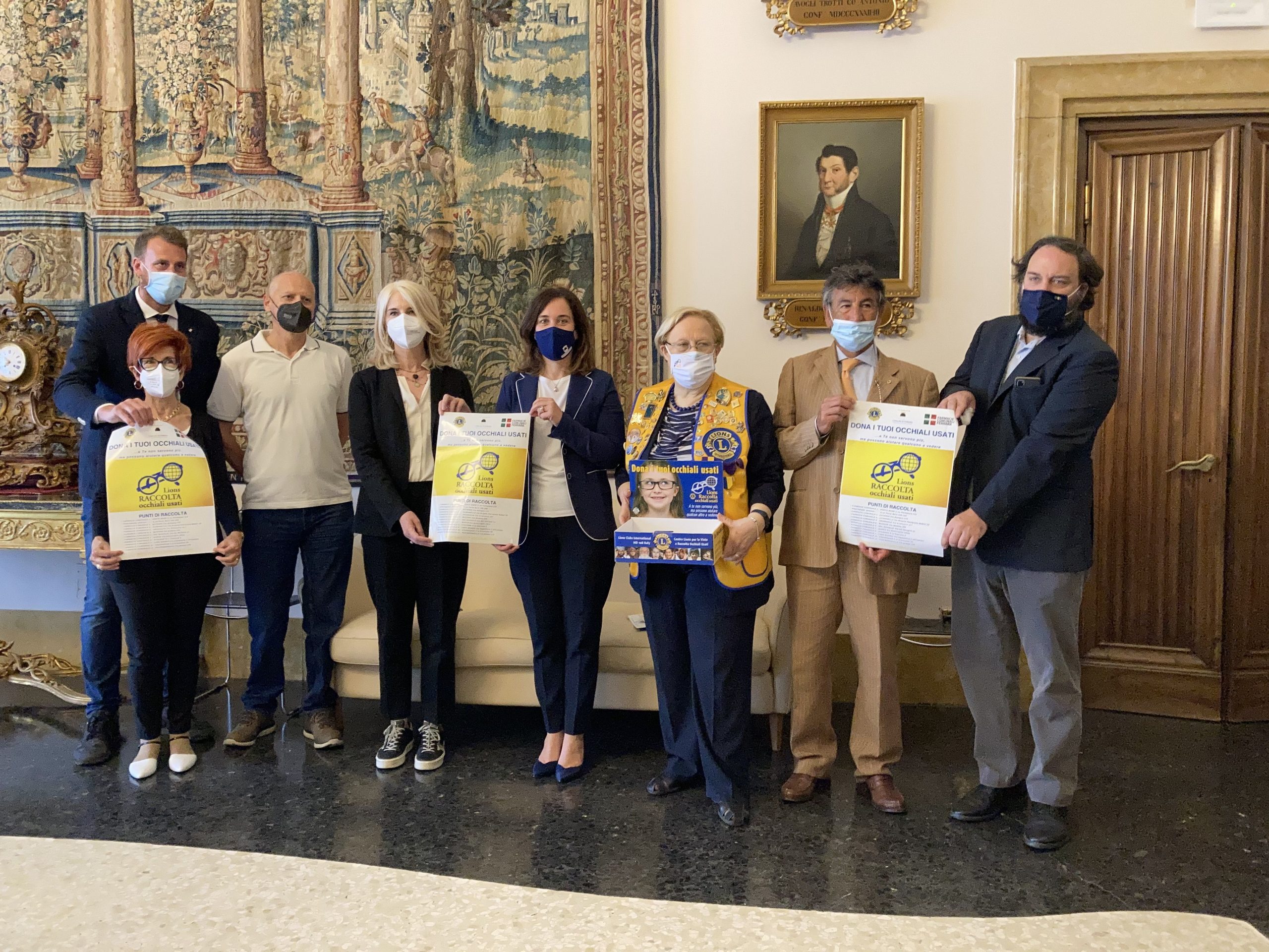 occhiali-usati_7giu2021